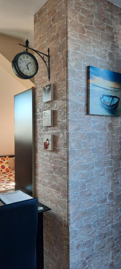 Студио Изгрев Burgas Exterior foto