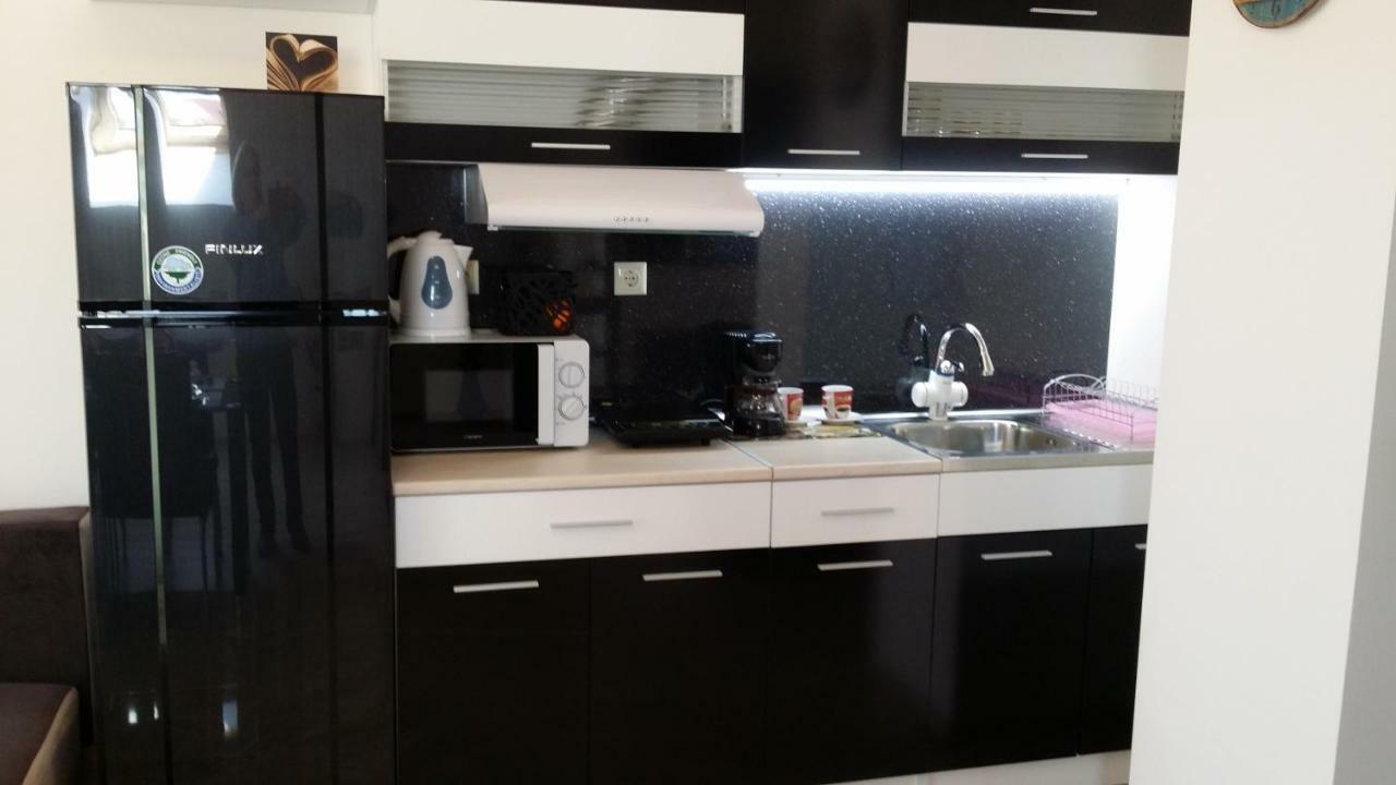 Студио Изгрев Burgas Exterior foto