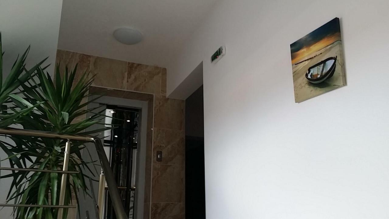 Студио Изгрев Burgas Exterior foto